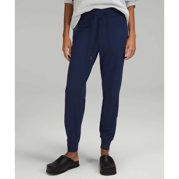 Lululemon Ready to Rulu High Rise Jogger Full Length
Night Sea - Picture 3 of 9